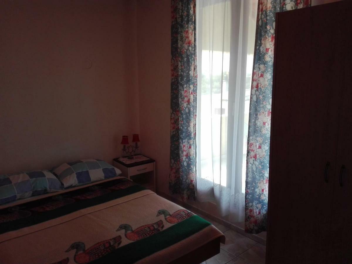 ביוגראד נה מורו Apartments Jadranska מראה חיצוני תמונה