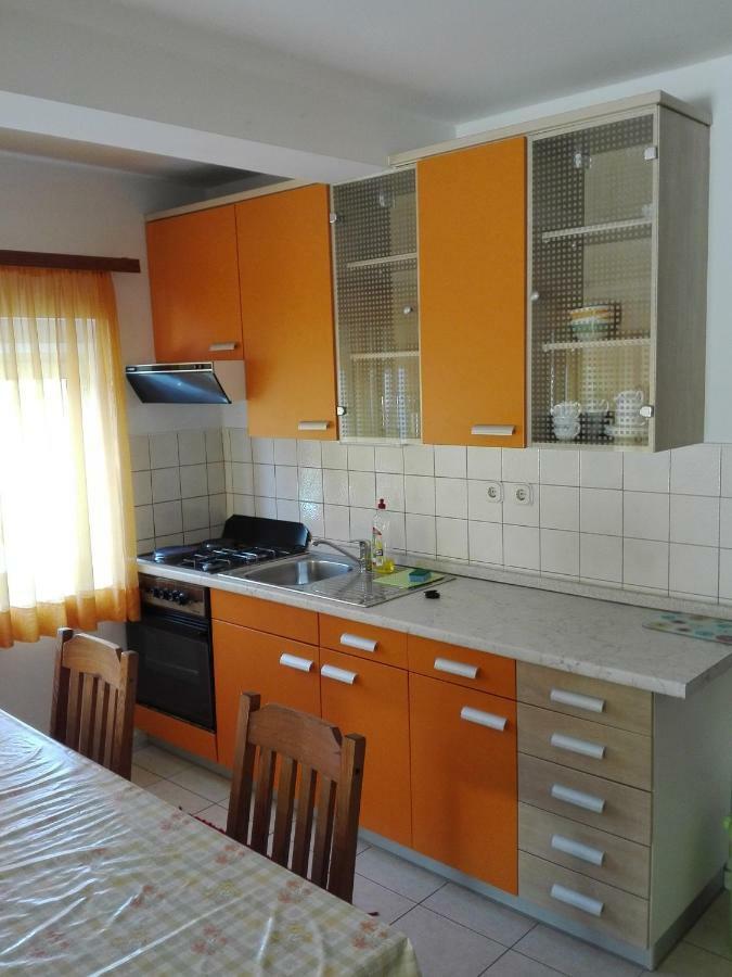 ביוגראד נה מורו Apartments Jadranska מראה חיצוני תמונה