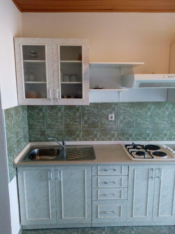 ביוגראד נה מורו Apartments Jadranska מראה חיצוני תמונה