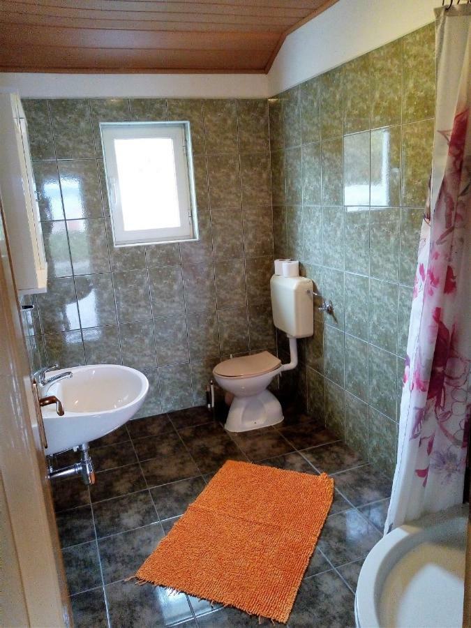 ביוגראד נה מורו Apartments Jadranska מראה חיצוני תמונה